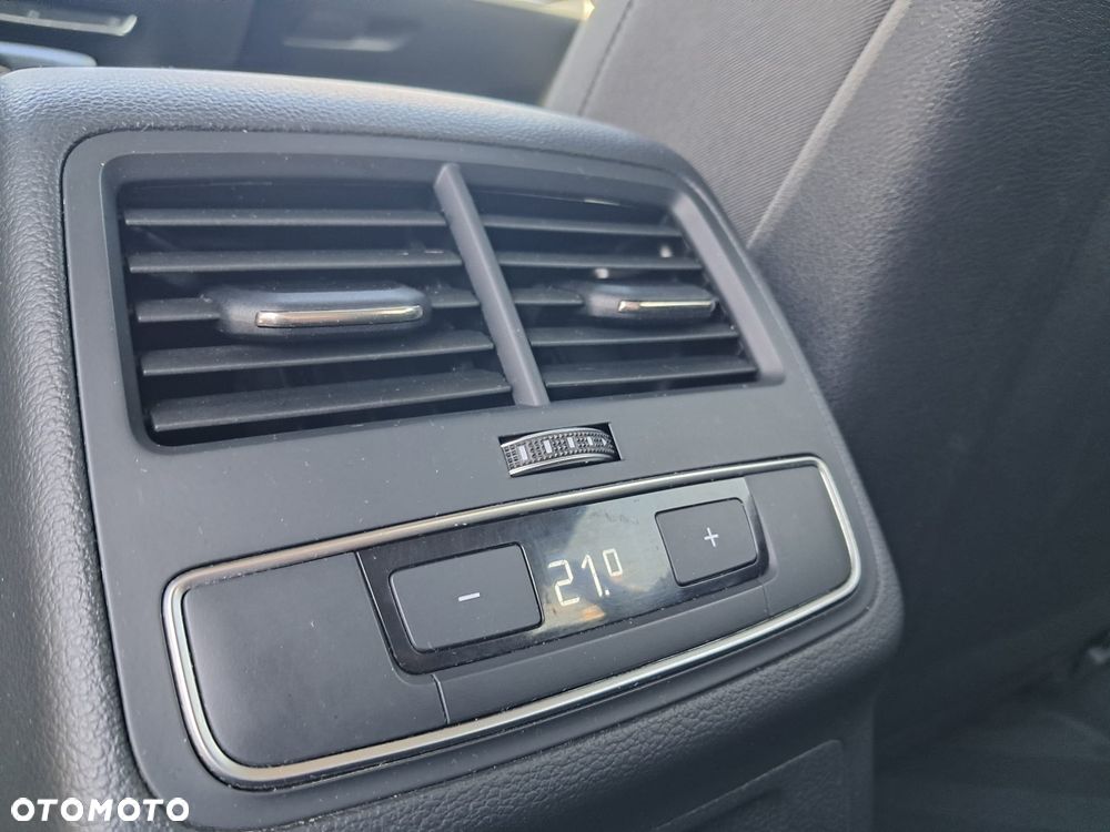 Audi A4 Avant 35 TFSI mHEV S tronic - 14