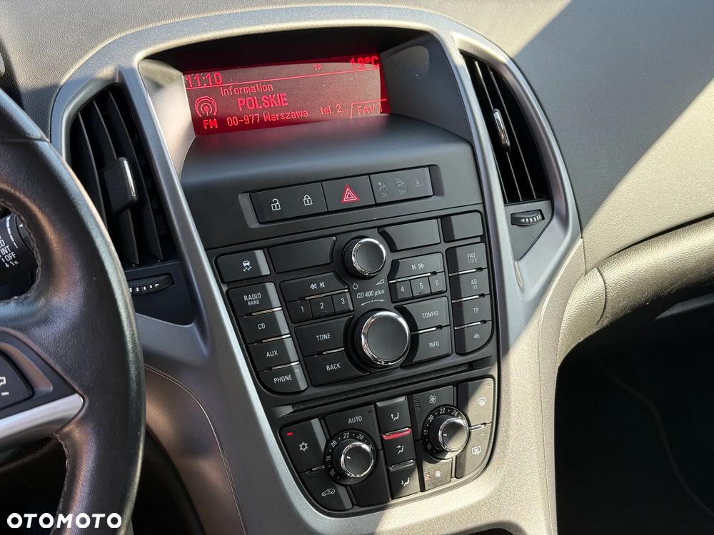 Opel Astra - 16