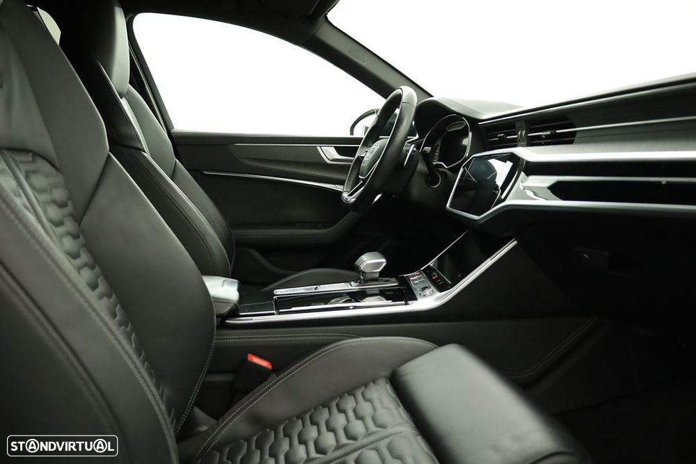 Audi RS6 Avant 4.0 TFSI quattro Tiptronic - 25