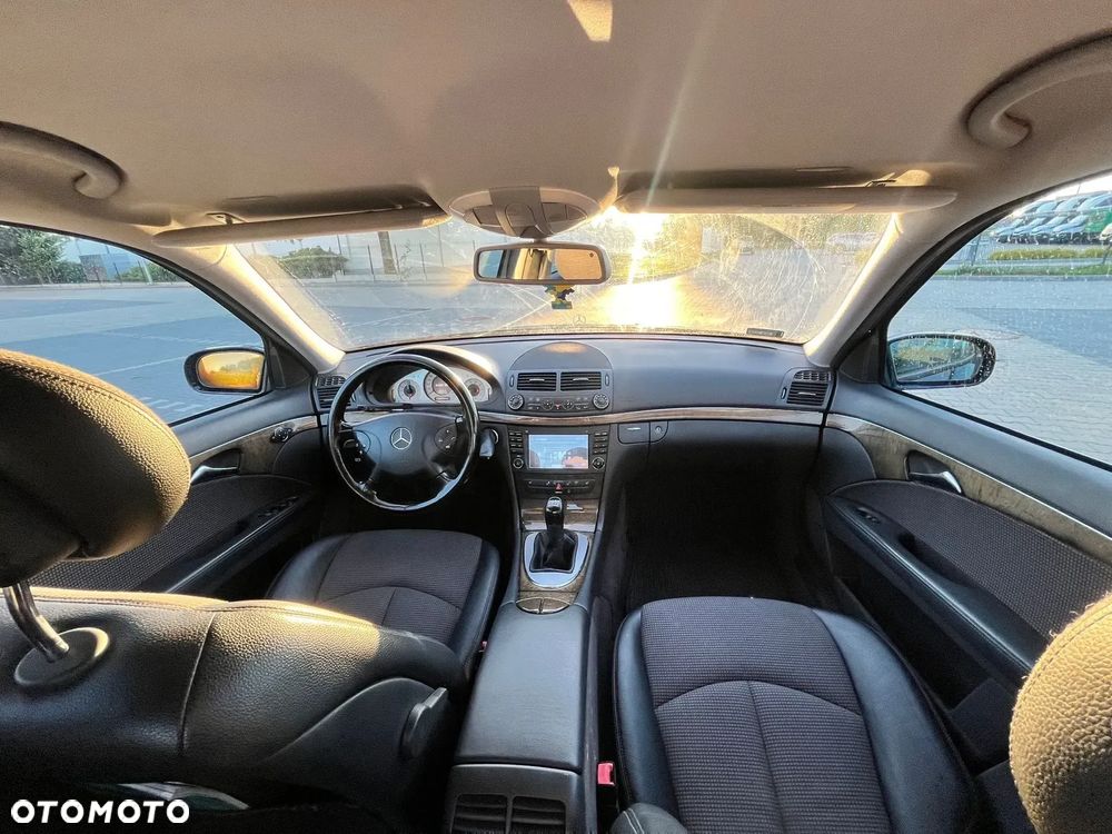 Mercedes-Benz Klasa E 200 Kompressor T Avantgarde - 8