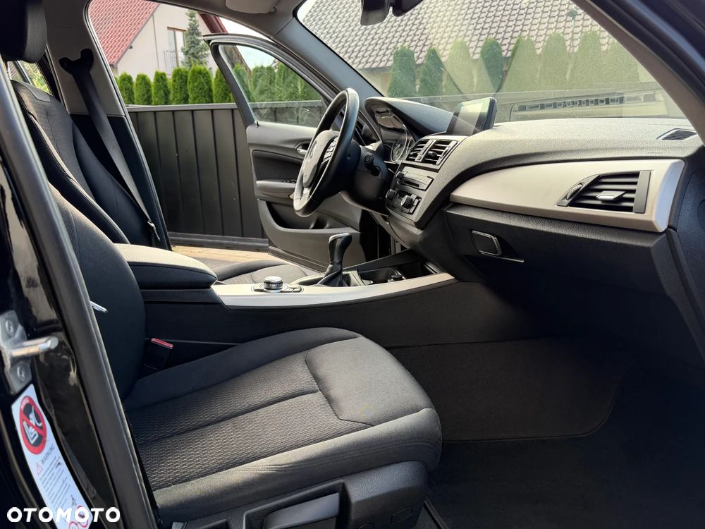 BMW Seria 1 - 16