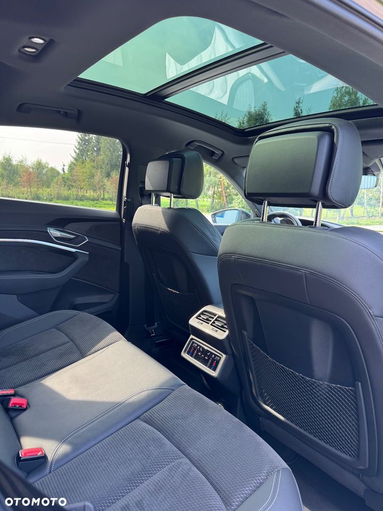 Audi e-tron 50 Quattro S Line - 13