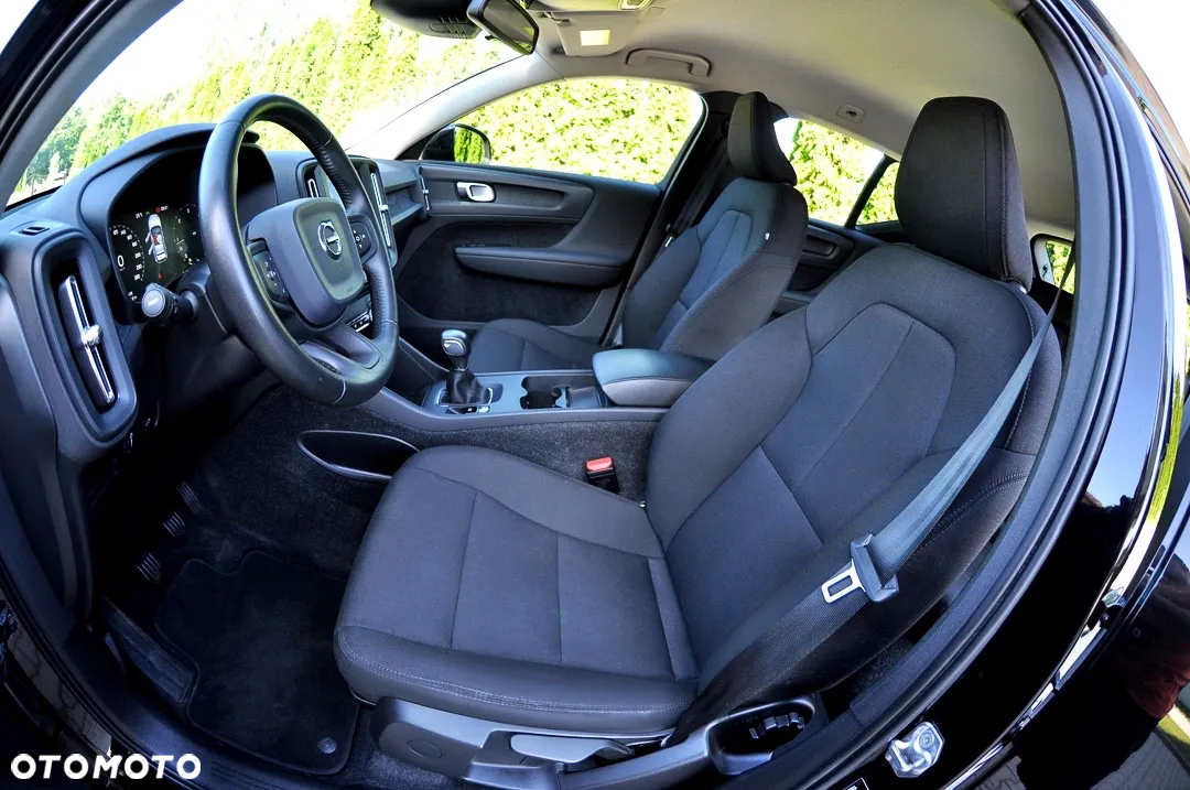 Volvo XC 40 D3 Momentum Pro - 18