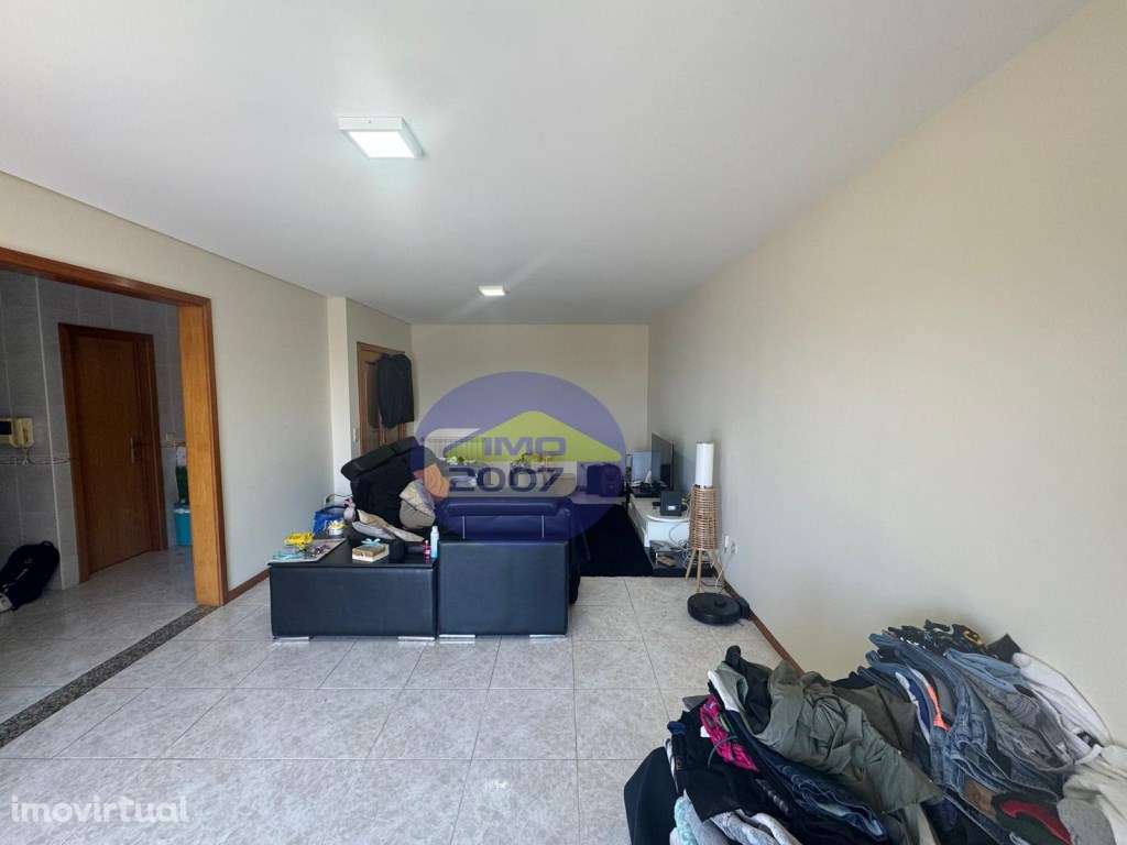 Apartamento T4 em São João de Ver - Grande imagem: 3/37