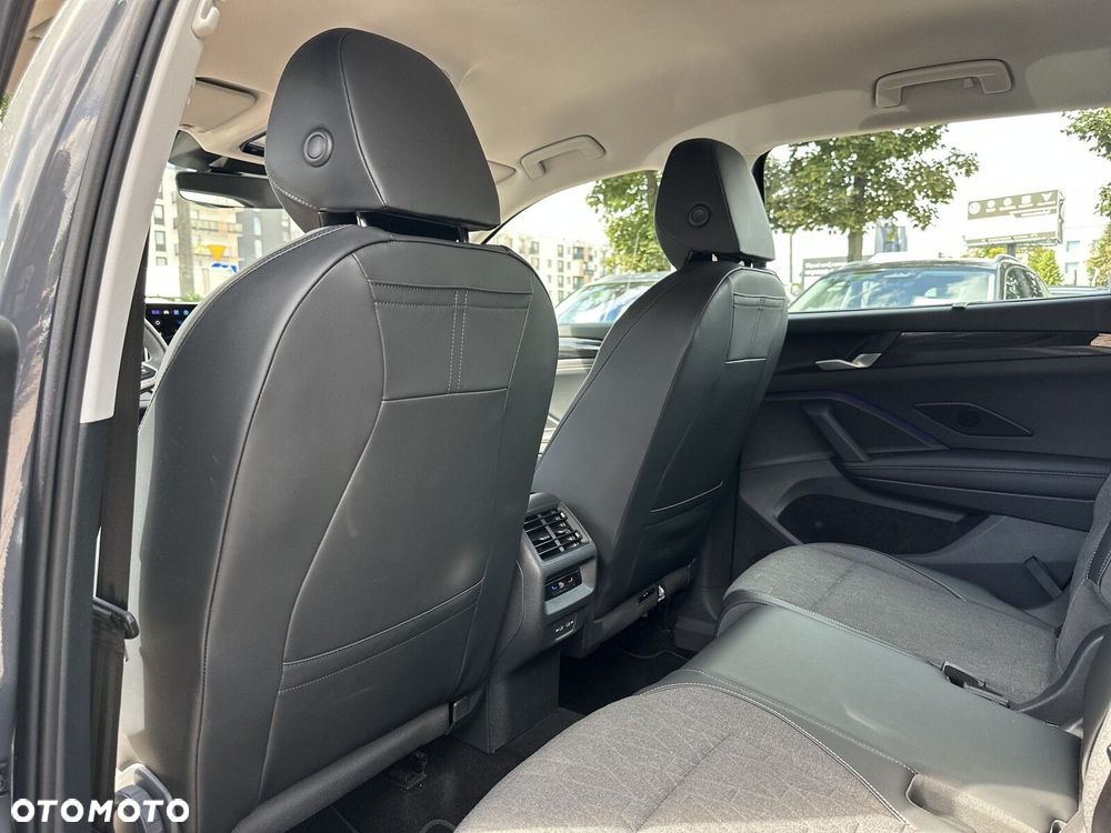 Volkswagen Tayron - 32