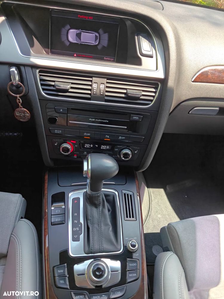 Audi A4 Allroad quattro 2.0 TDI DPF S tronic - 7