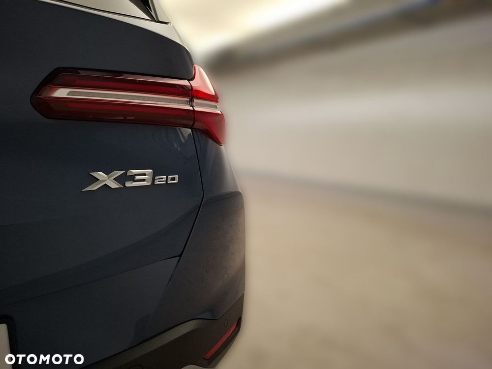 BMW X3 xDrive20 mHEV - 20