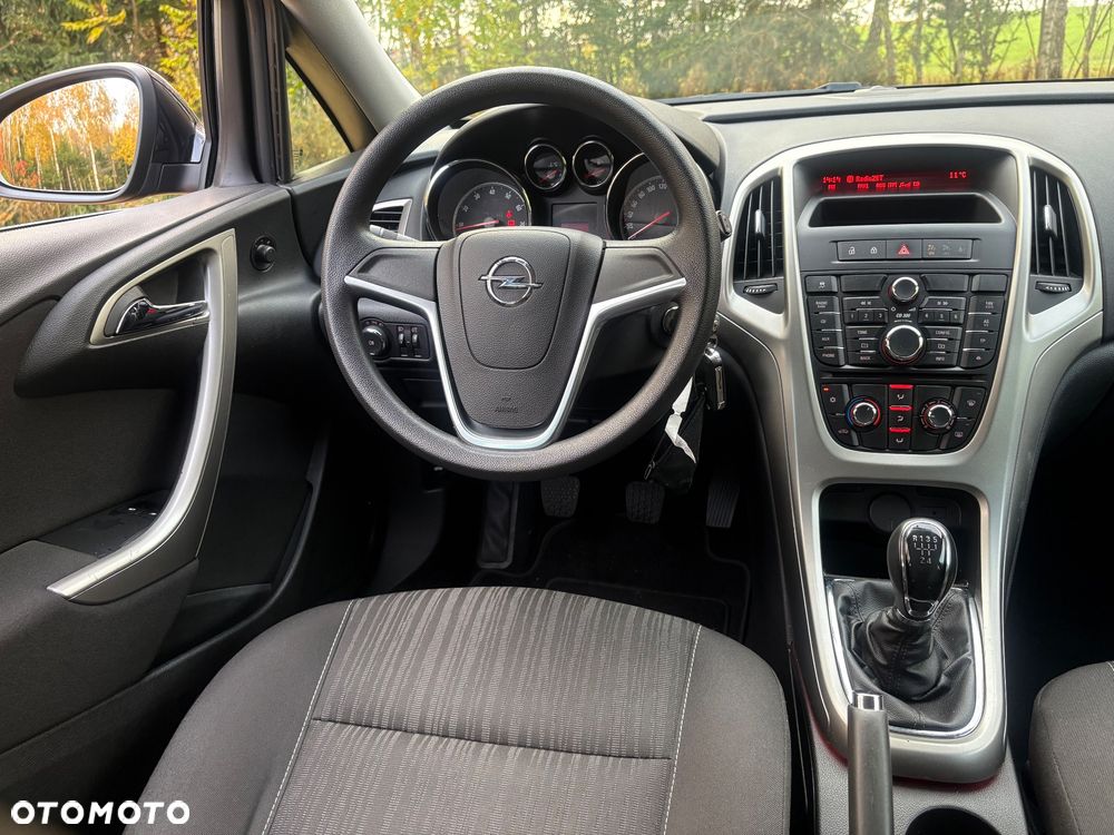 Opel Astra 1.6 Active - 22