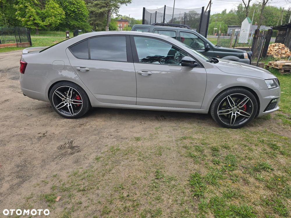 Skoda Octavia 2.0 TSI RS 245 - 5
