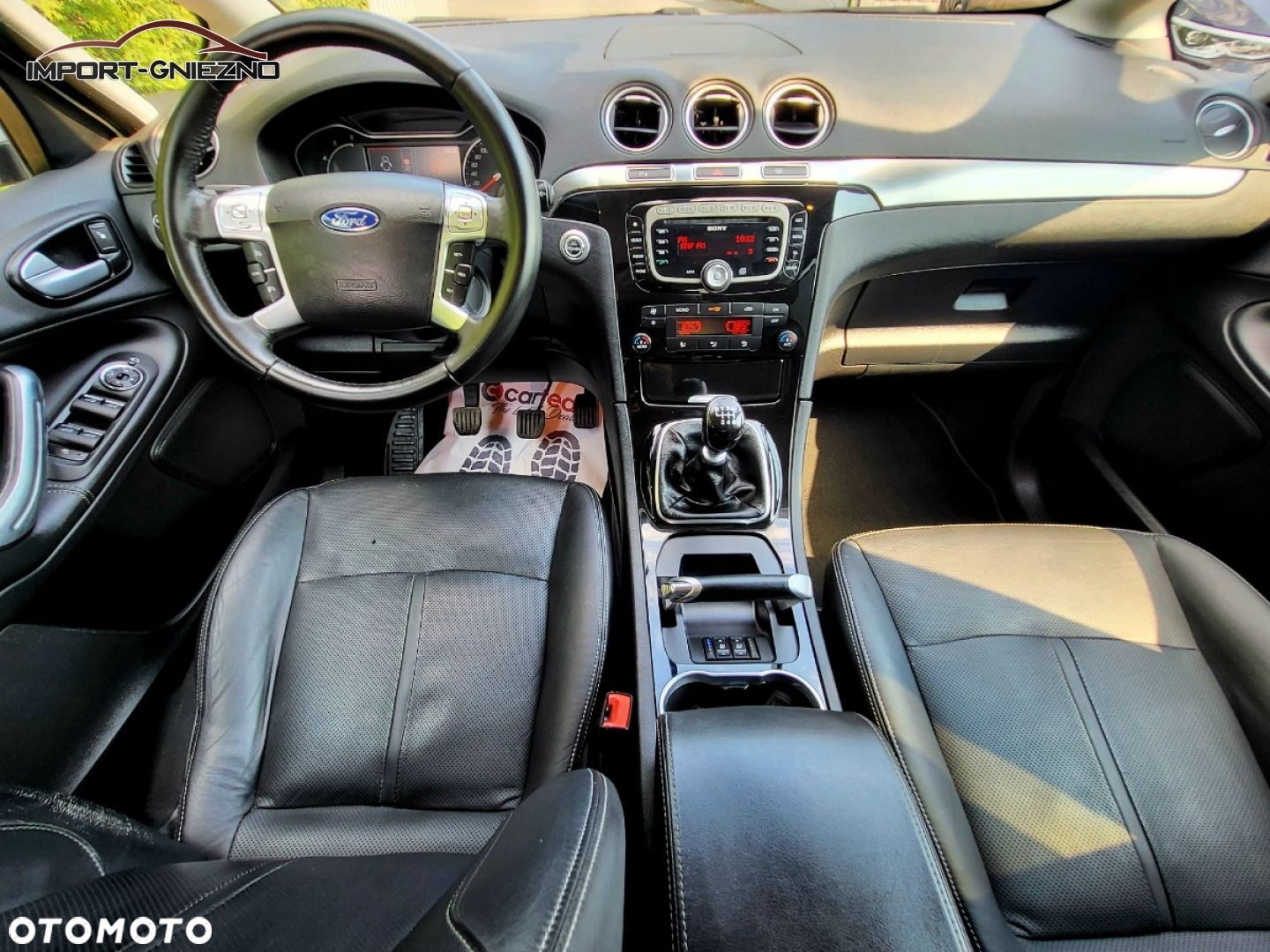 Ford S-Max - 9