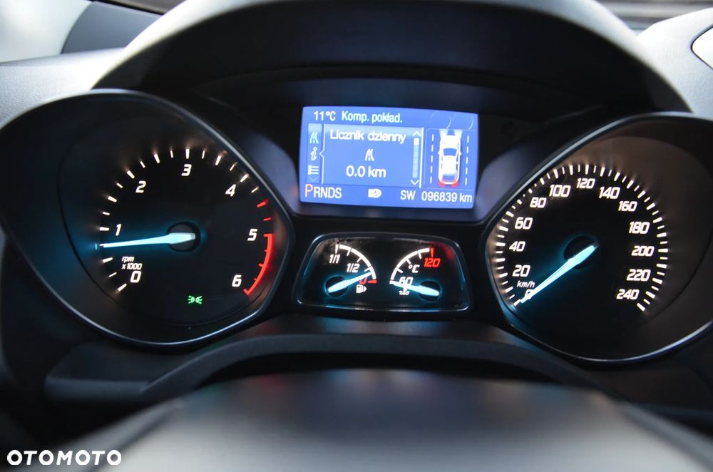 Ford Kuga 2.0 TDCi 4x4 Titanium - 34