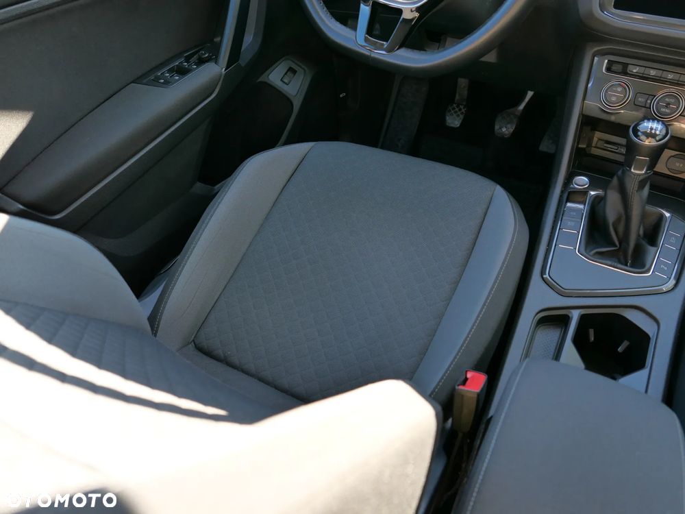 Volkswagen Tiguan 2.0 TDI BMT SCR Comfortline - 10
