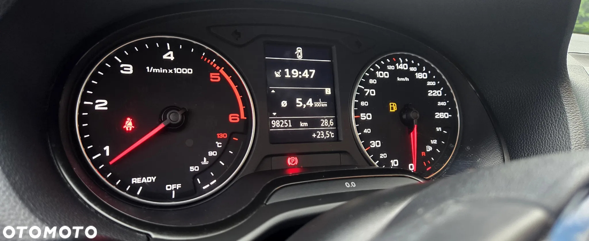 Audi Q2 35 TDI sport - 20
