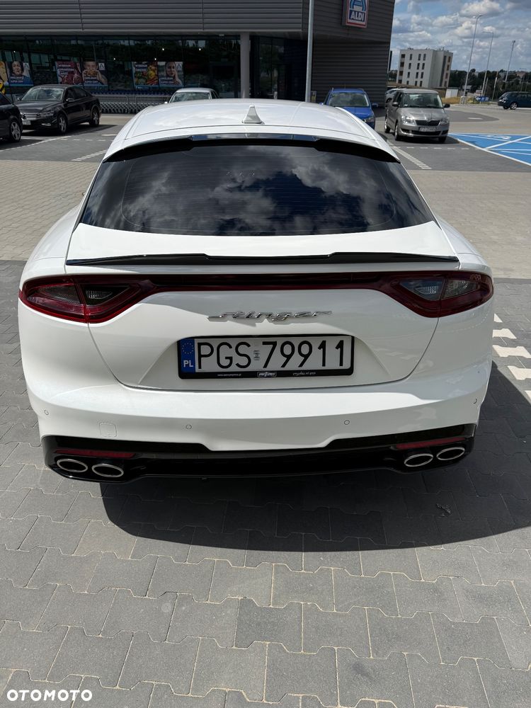 Kia Stinger 2.0 T-GDI GT Line - 4