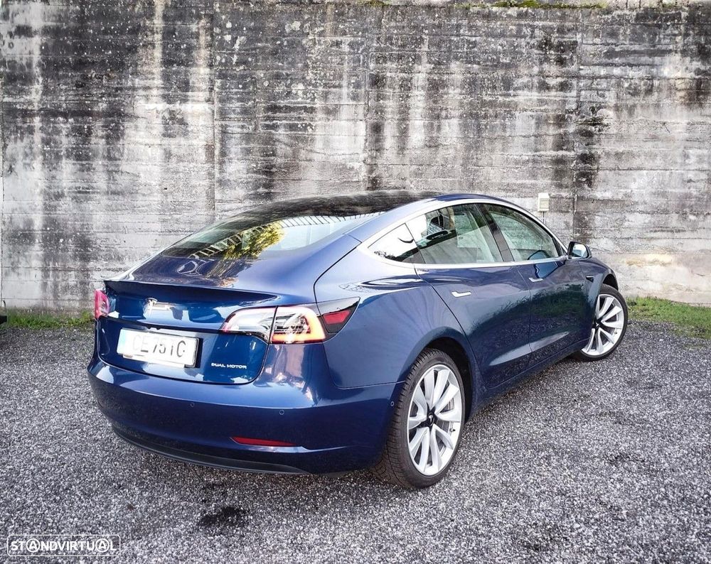 Tesla Model 3 Long Range Tração Integral - 31