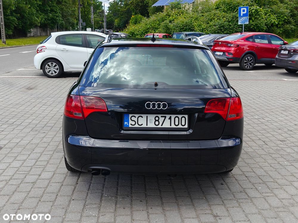 Audi A4 Avant - 15