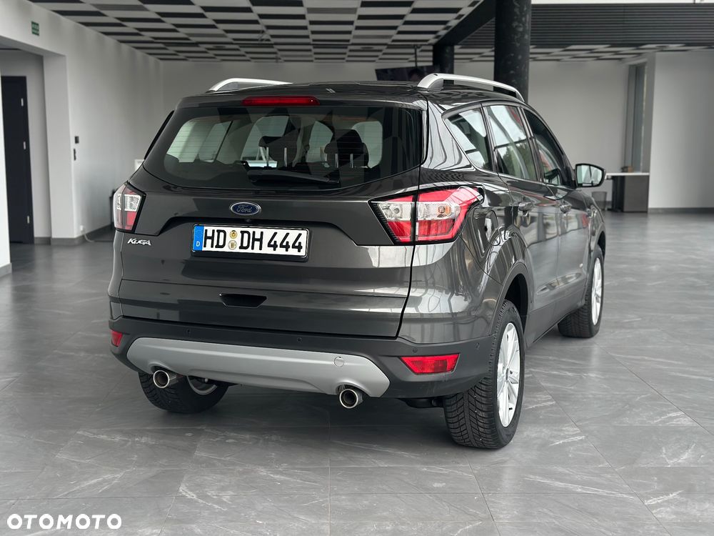 Ford Kuga - 8