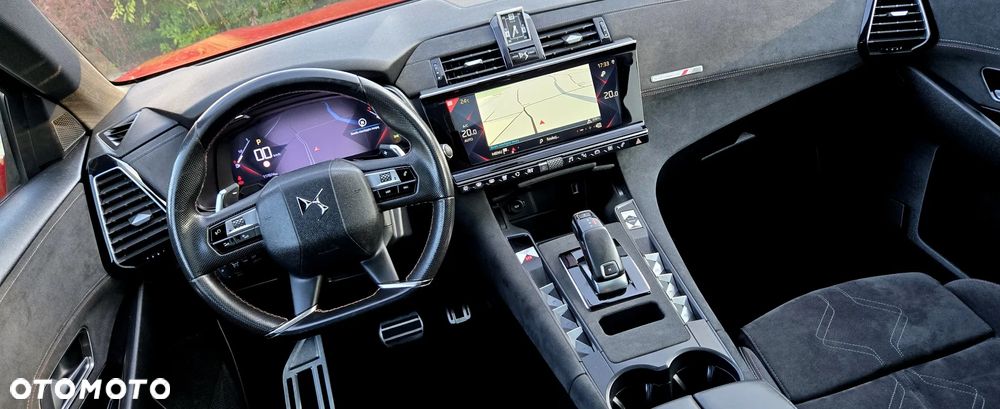 DS Automobiles DS 7 Crossback - 32