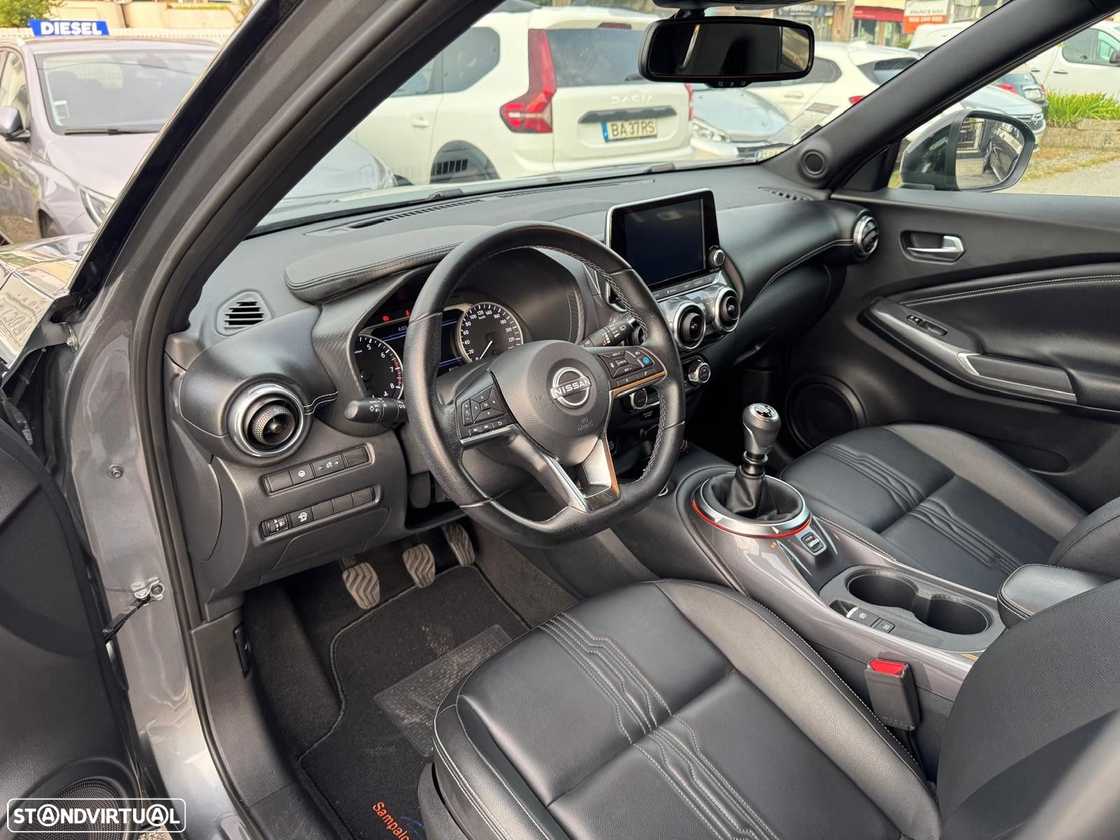 Nissan Juke 1.0 DIG-T N-Connecta NAV.+TwoTone NC - 8