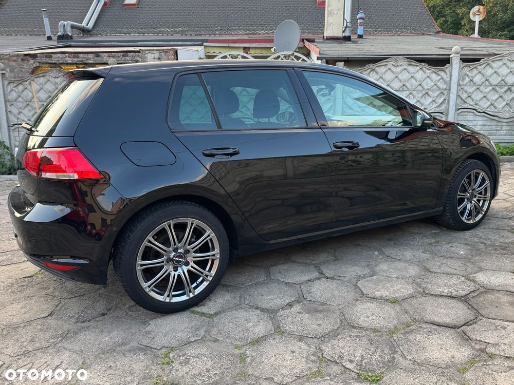 Volkswagen Golf VII 1.4 TSI BMT Comfortline - 18