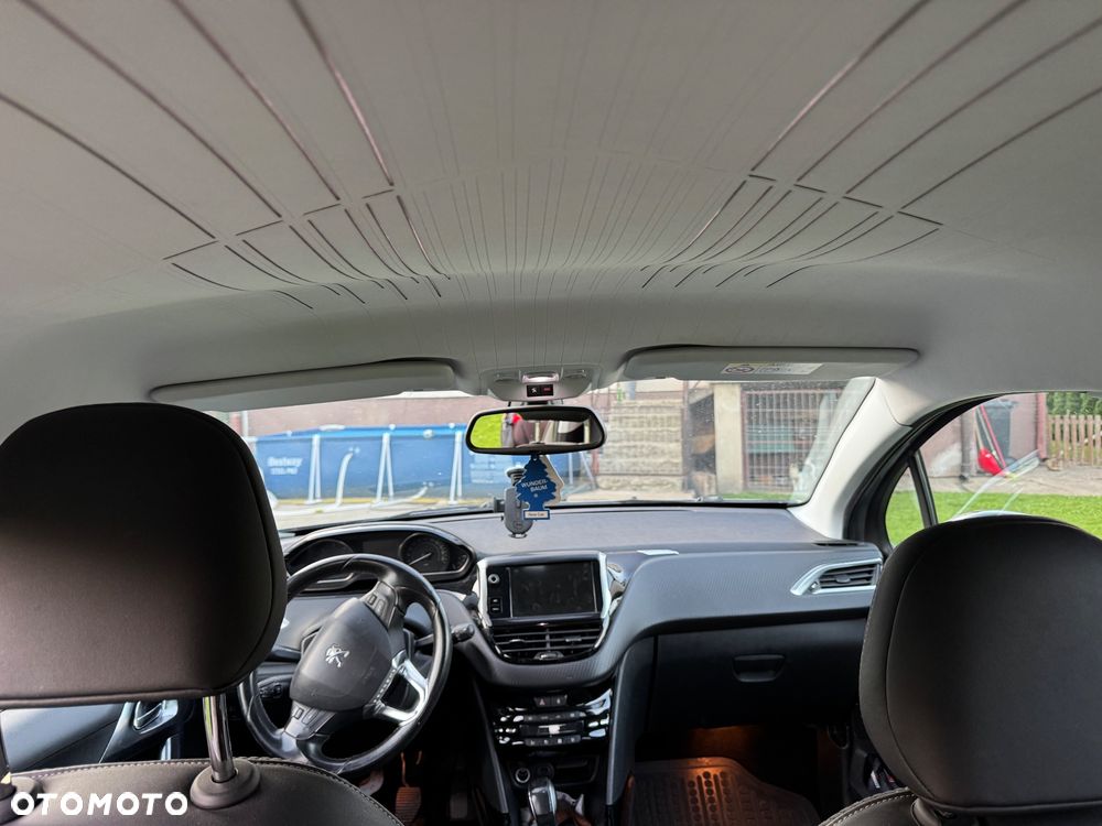 Peugeot 2008 1.6 BlueHDi Allure - 7