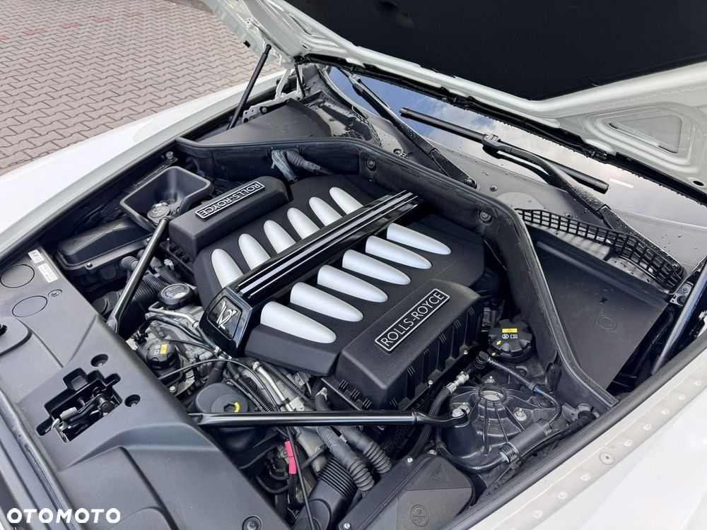 Rolls-Royce Wraith Standard - 20