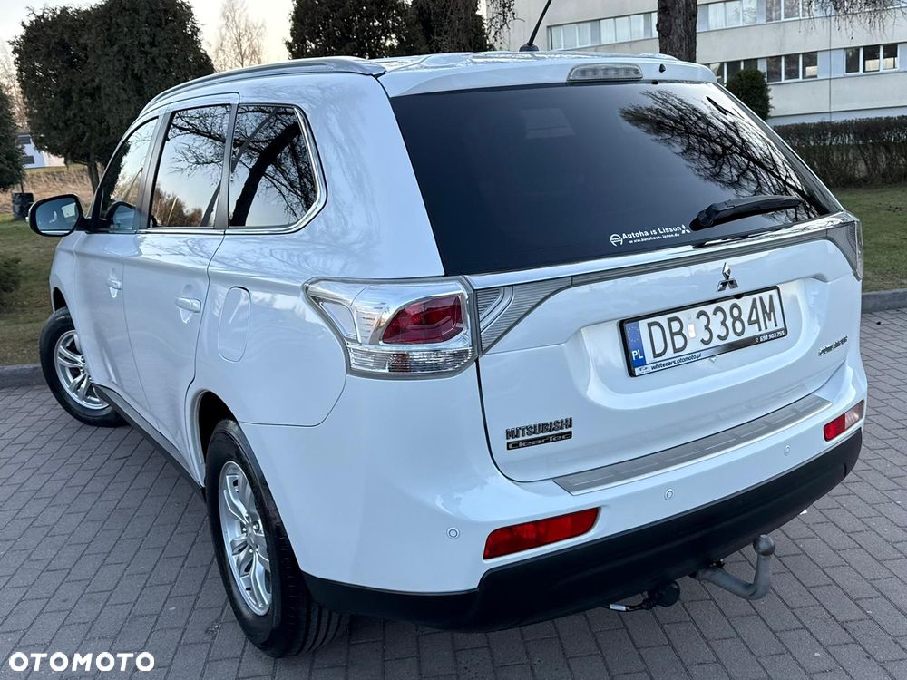 Mitsubishi Outlander 2.0 2WD Invite - 22