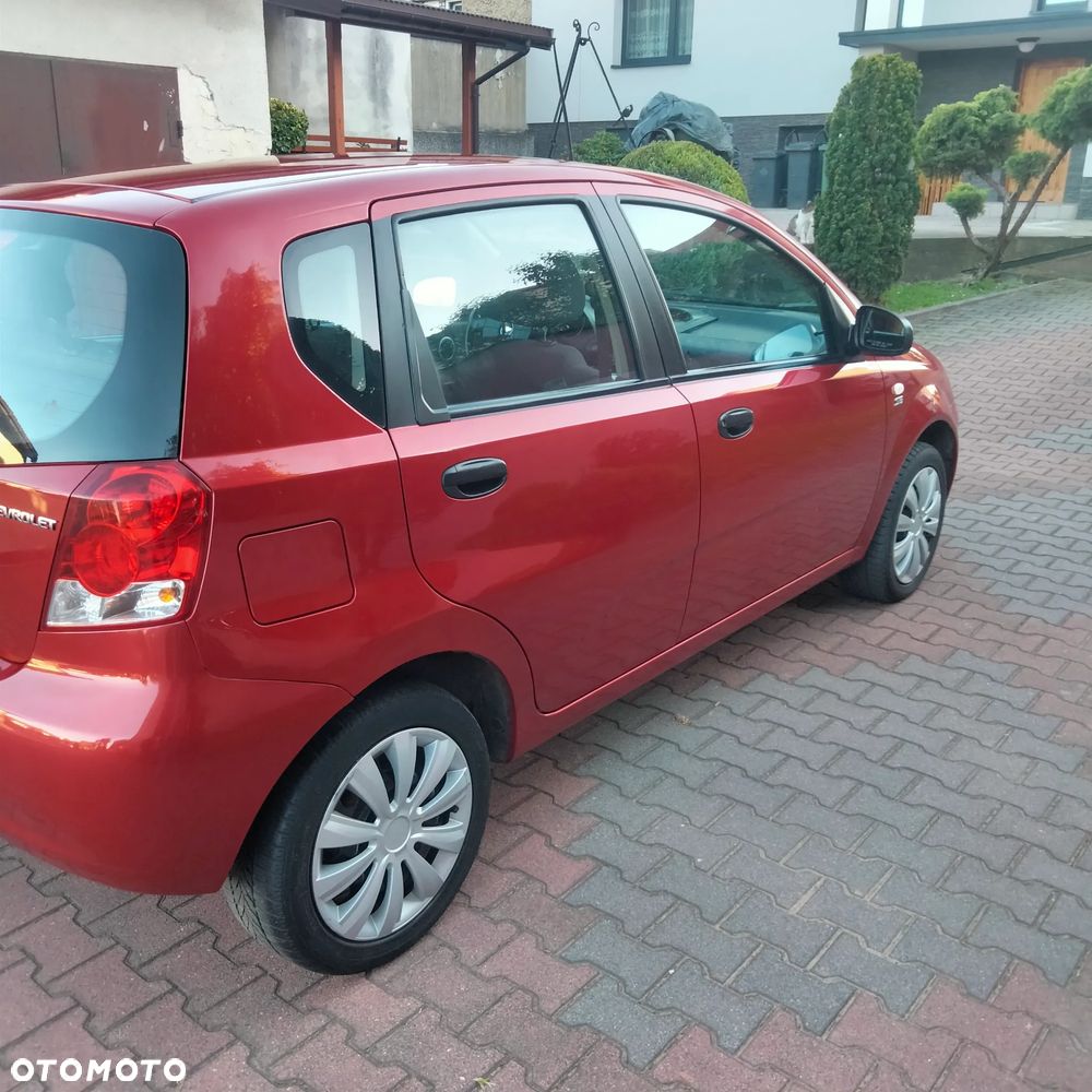 Chevrolet Kalos - 5