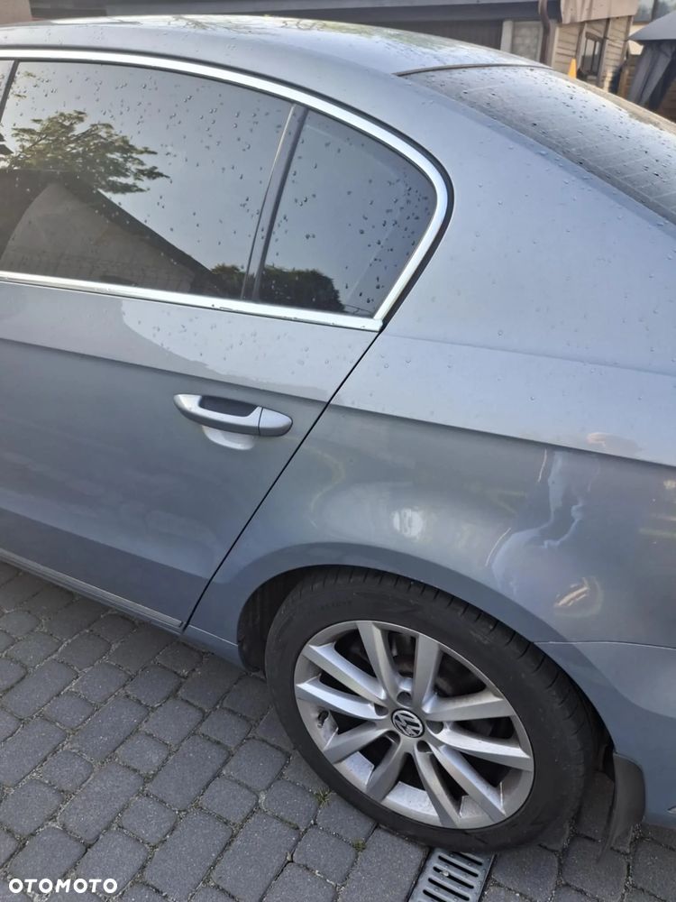 Volkswagen Passat 2.0 TDI Highline DSG - 6