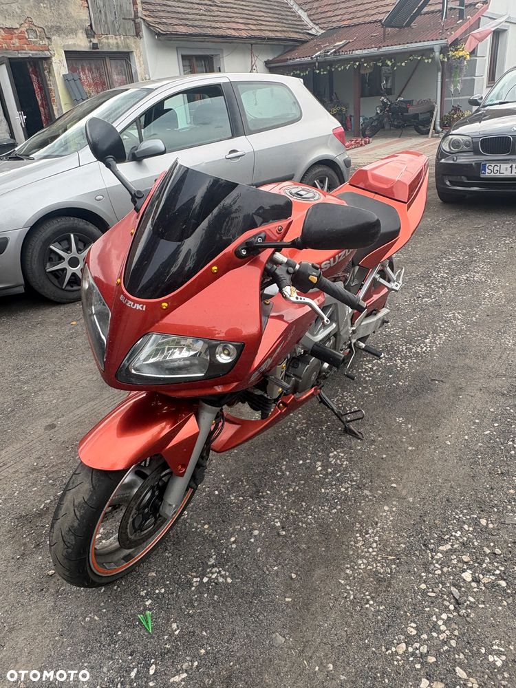 Suzuki SV - 4