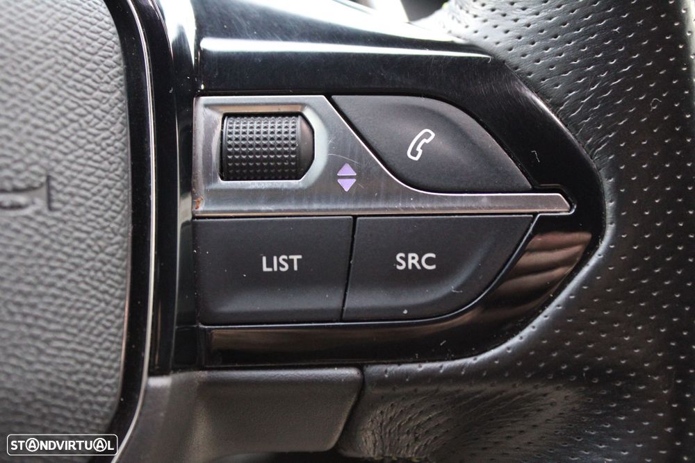 peugeot 2008 ver-1-5-bluehdi-allure-pack-eat8 - 14