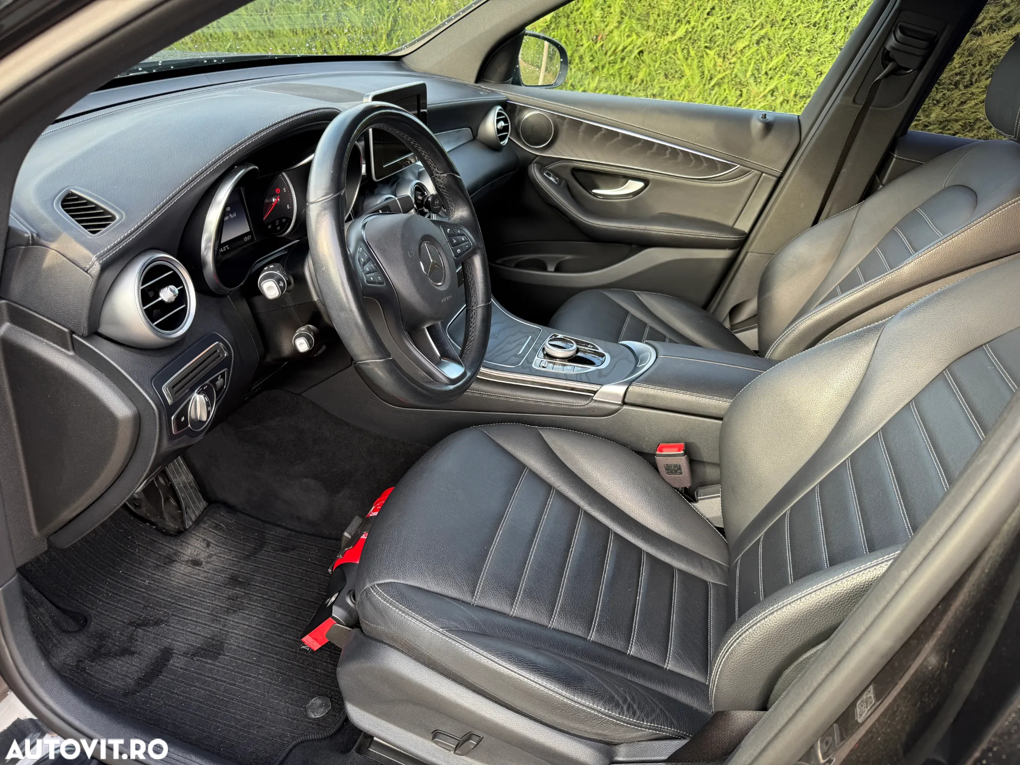 Mercedes-Benz GLC 220 d 4Matic 9G-TRONIC - 15