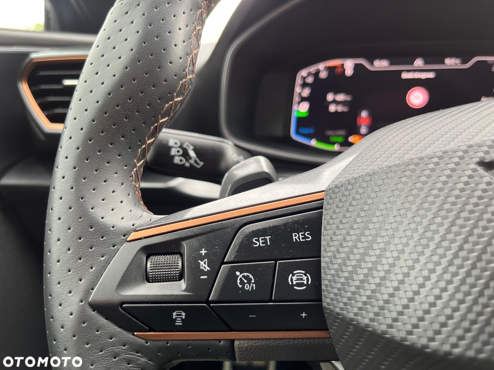Cupra Leon Sportstourer 1.4 e-Hybrid (180 kW System) VZ - 29