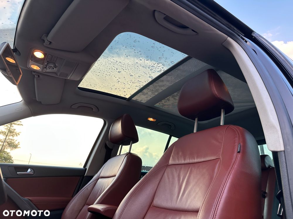 Volkswagen Tiguan 2.0 TDI DPF 4Motion Sport & Style - 18