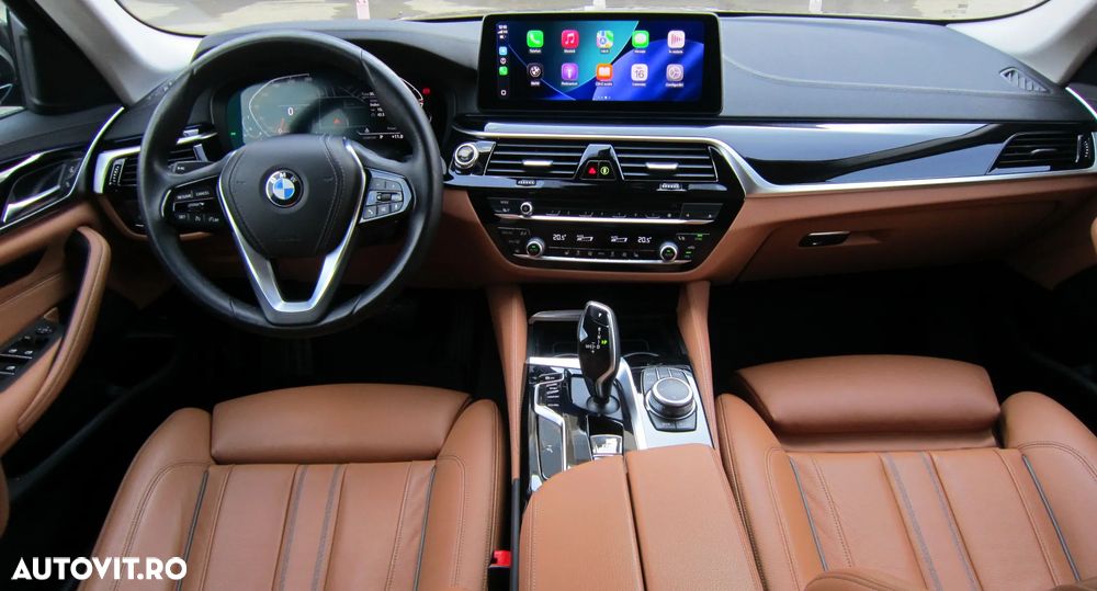 BMW Seria 5 520i Aut. Luxury Line - 6