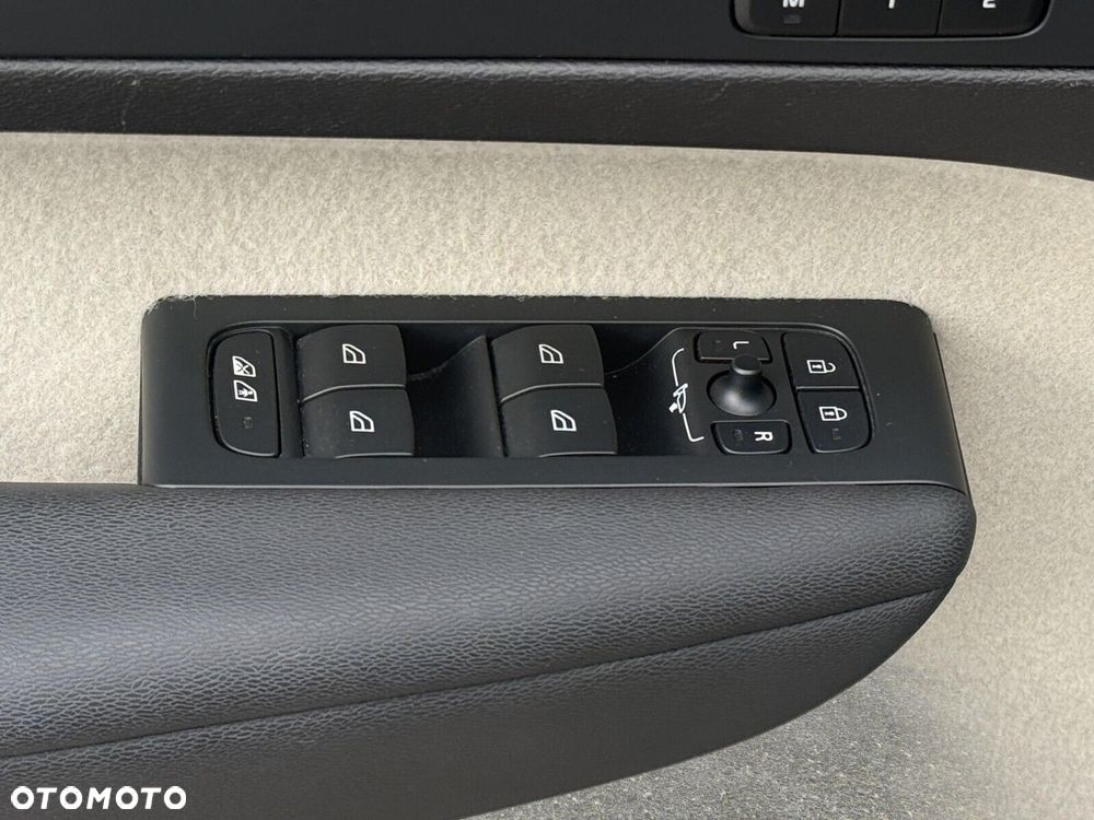 Volvo XC 40 - 11