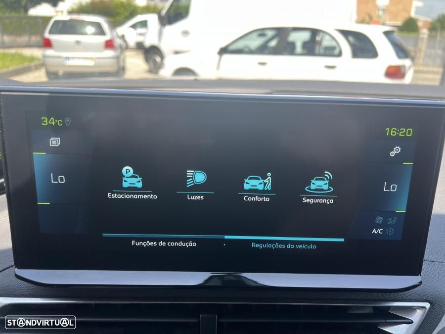 Peugeot 3008 1.6 Hybrid4 GT Pack e-EAT8 - 48