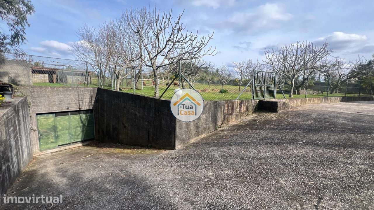 Quinta de 21.860m2 Murada com 3 Entradas, Potencial para Moradia ou Lo - Grande imagem: 3/39