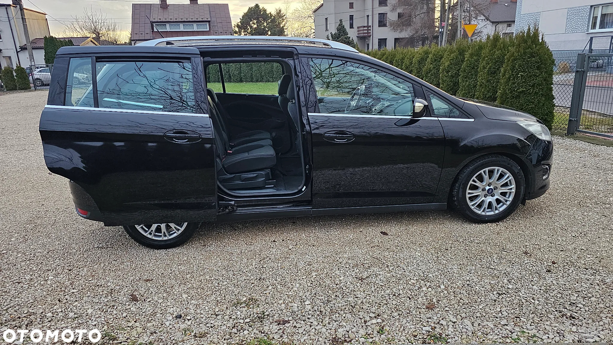 Ford C-MAX 1.6 EcoBoost Trend - 23