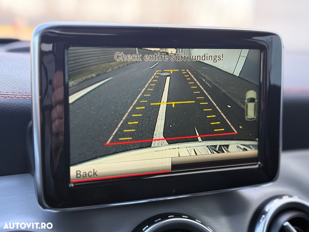 Mercedes-Benz GLA 220 CDI 4MATIC 7G-DCT AMG Line - 35