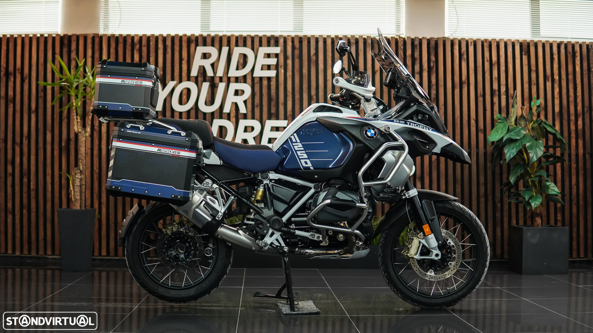 BMW R 1250 GS Adventure TROPHY - 3