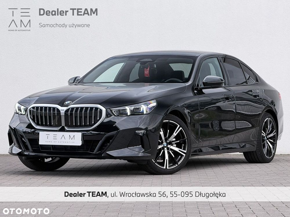 BMW 520I