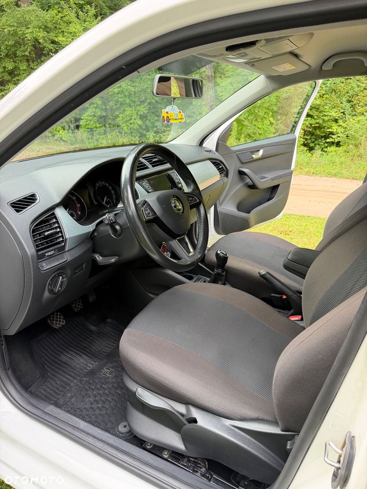 Skoda Fabia 1.0 TSI Ambition - 10