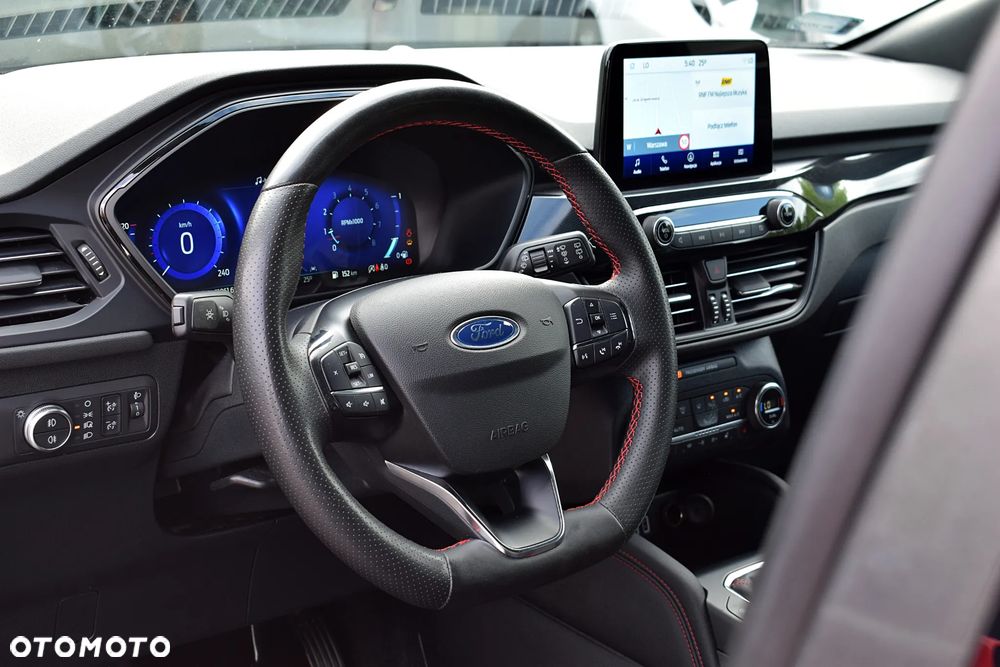 Ford Kuga 1.5 EcoBoost FWD ST-Line - 4