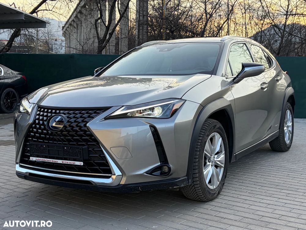 Lexus UX 250h Business Edition - 1