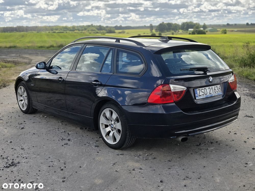 BMW Seria 3 - 2