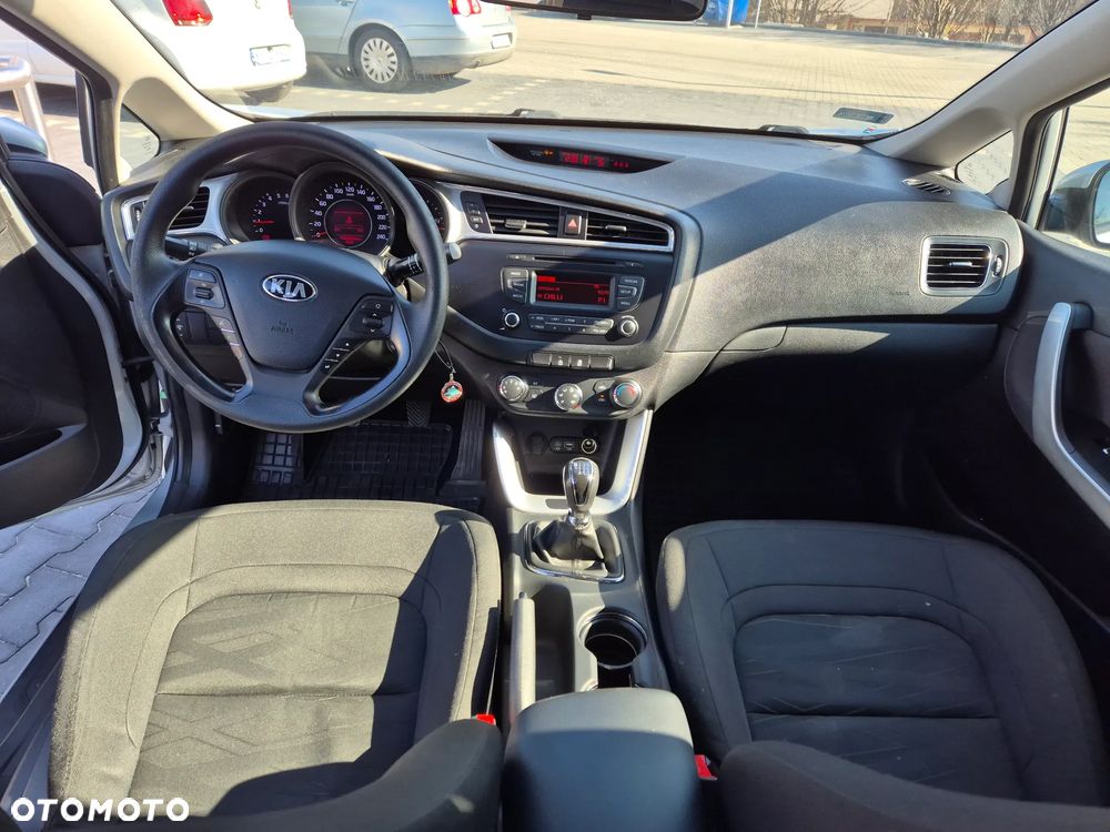 Kia Ceed 1.4 CRDi M - 6