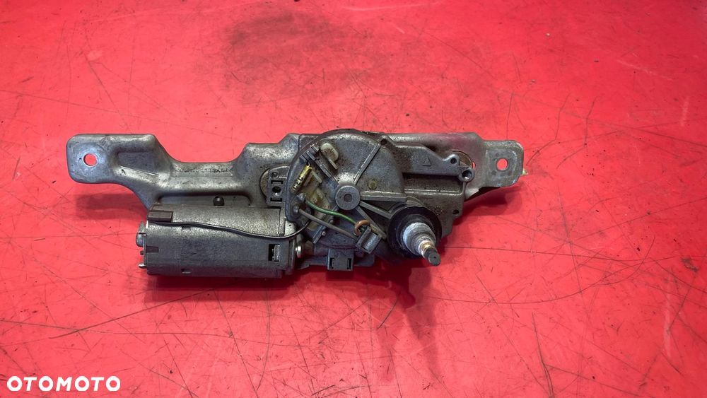 SILNICZEK WYCIERACZKI SZYBY TYLNEJ VW GOLF III - 4