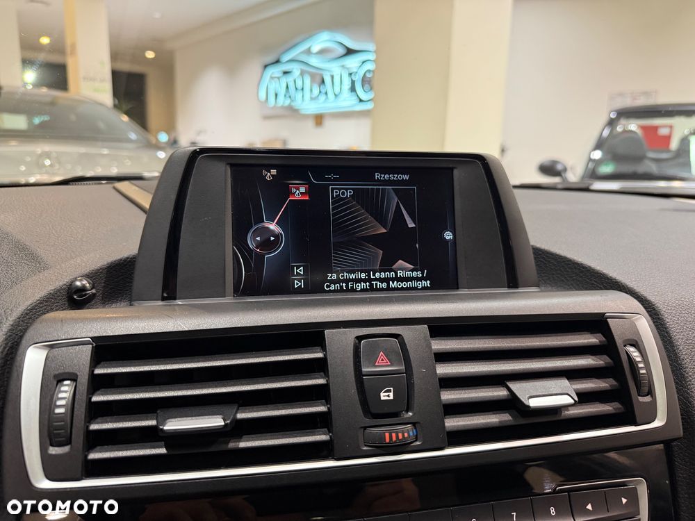 BMW Seria 1 118i Urban Line - 26