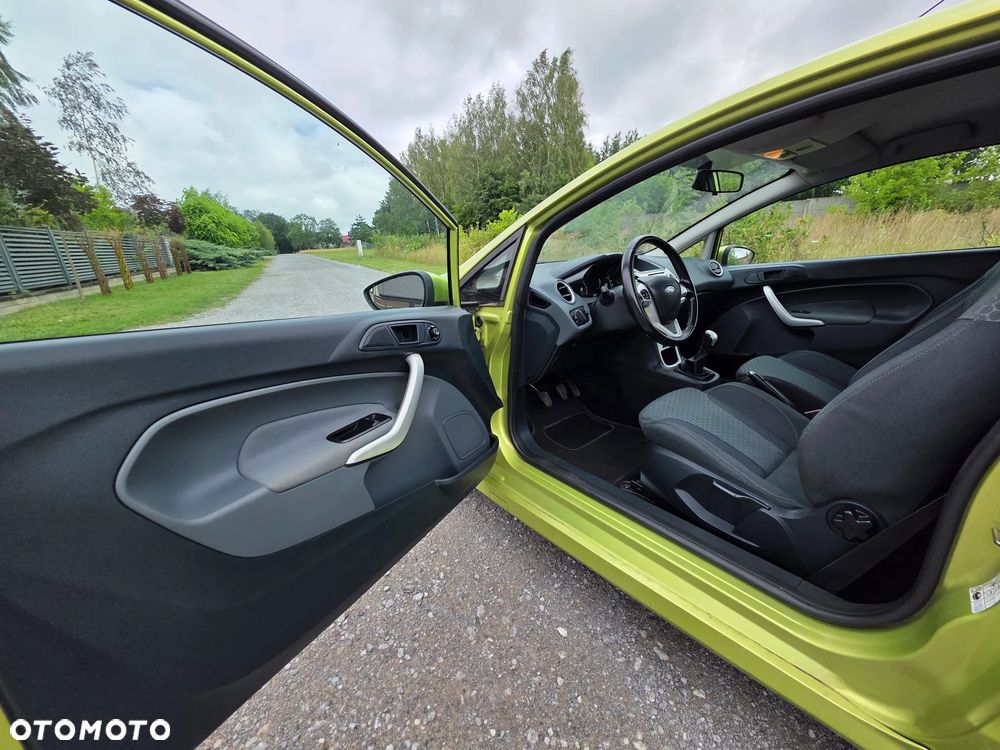 Ford Fiesta 1.6 Sport - 15